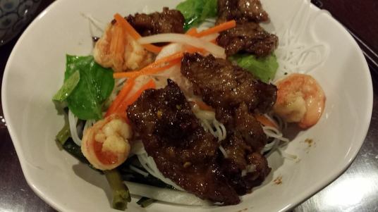 vietnamese chargrilled pork neck with cold beehoon