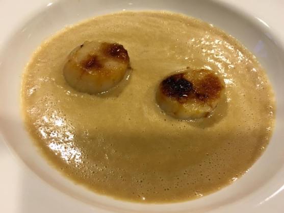 pan seared scallops in prawn vegetable veloute