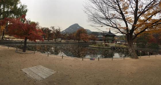 Day 1 - beautiful Hyangwon-jeong, Gueongbokgung 경복궁 景福宫