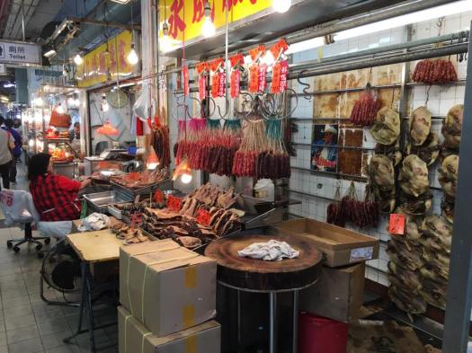 fa yun street 花园街 lap cheong market stall selling chinese pork & liver sauasges